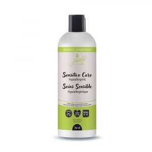PAMPERED POOCH Extra Sensitive Care Shampoo 380ml
